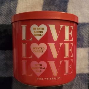 Bath and Body Works candle